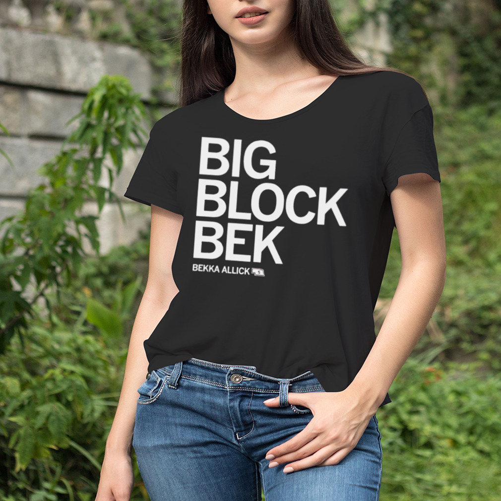 Women's tshirt
