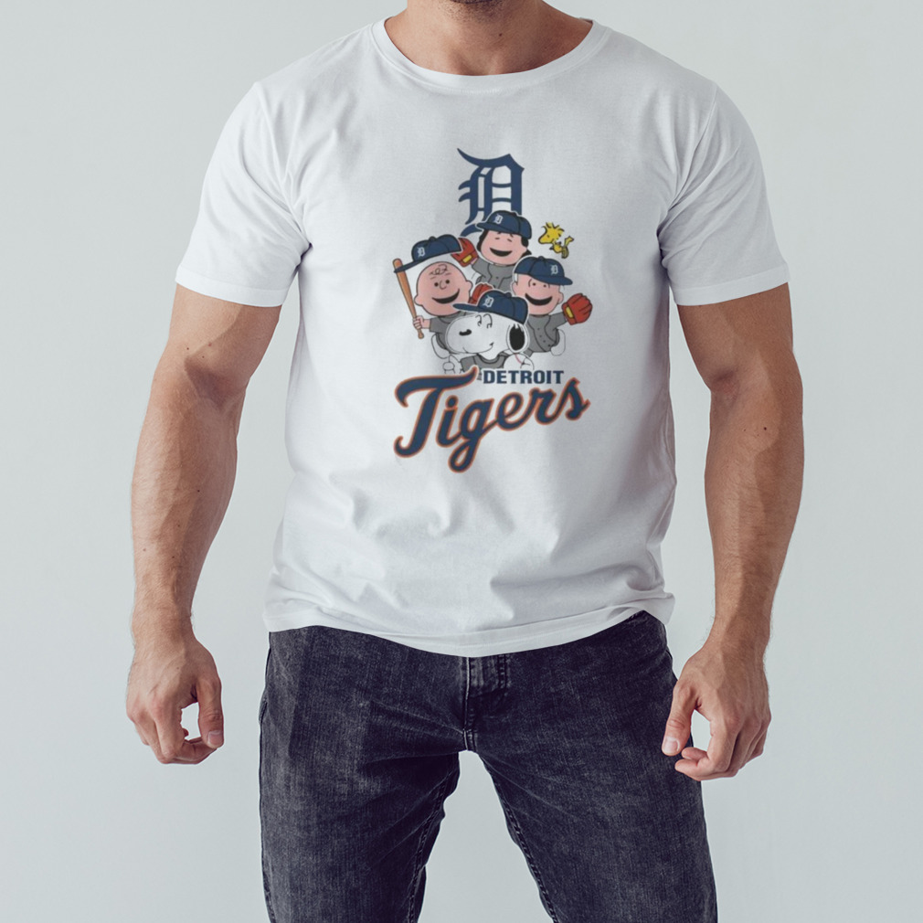 Peanuts Mlb Detroit Tigers Snoopy And Friends 2023 T-shirt