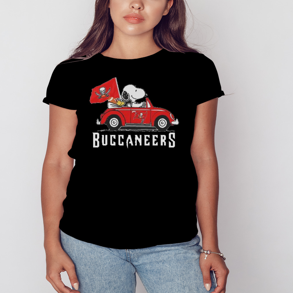 Tampa Bay Buccaneers Snoopy And Woodstock shirt,sweater, hoodie, sweater,  long sleeve and tank top