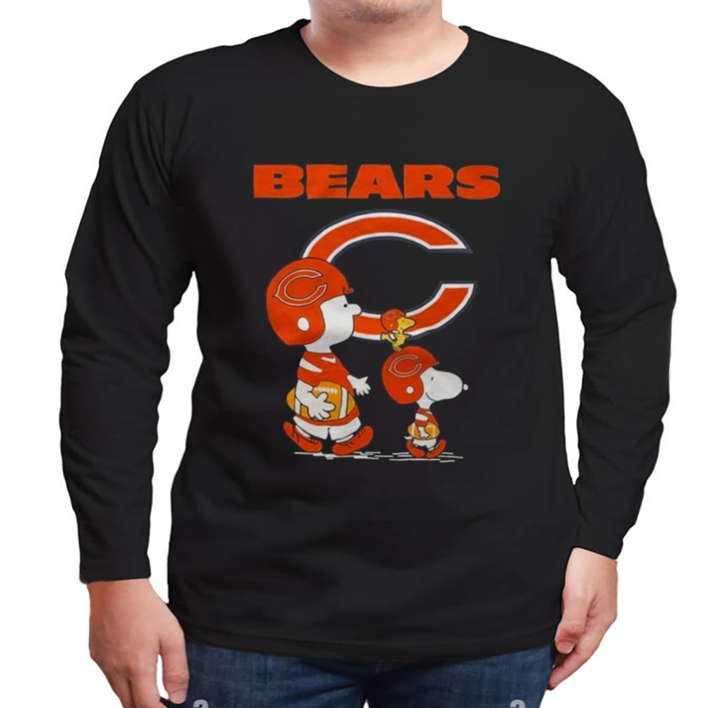 Chicago Bears Peanuts Snoopy Charlie Brown And Woodstock Shirt