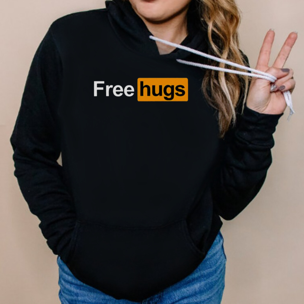 Free hugs shirt 5 Hoodies