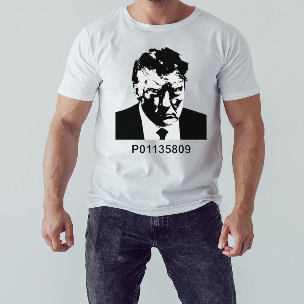 Donald Trump mugshot p01135809 shirt
