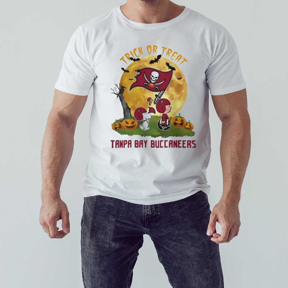 Tampa Bay Buccaneers Snoopy Charlie Brown And Woodstock Trick Or Treat Halloween 2023 Shirt
