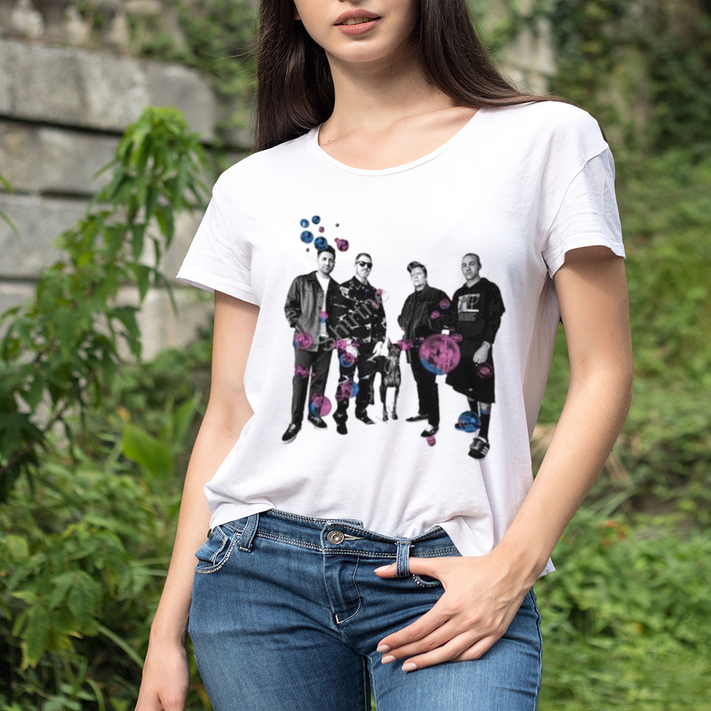 Women's shirt