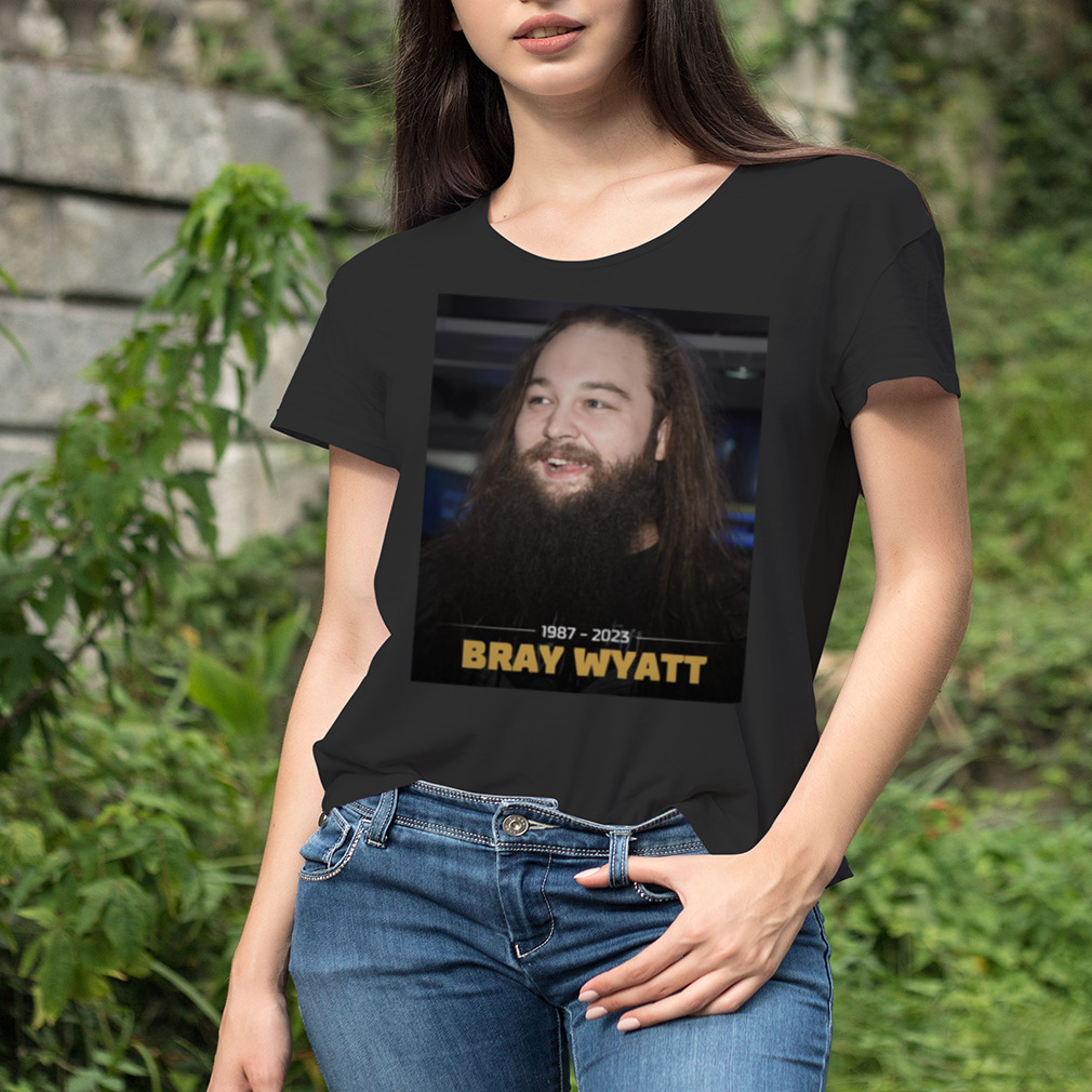 Women's tshirt