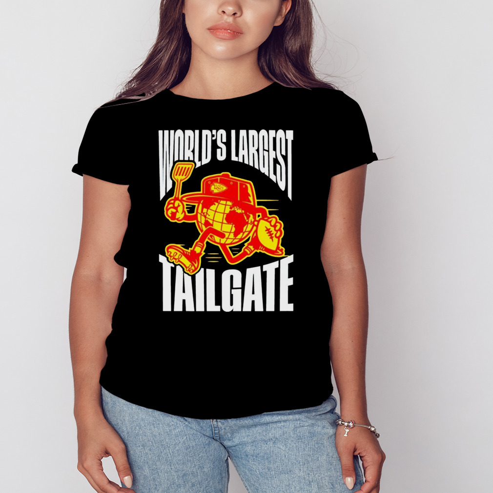 The worlds largest tailgate logo shirt