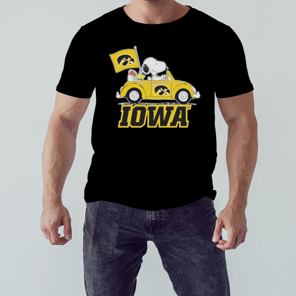 Snoopy And Woodstock Drive Car Iowa Shirt