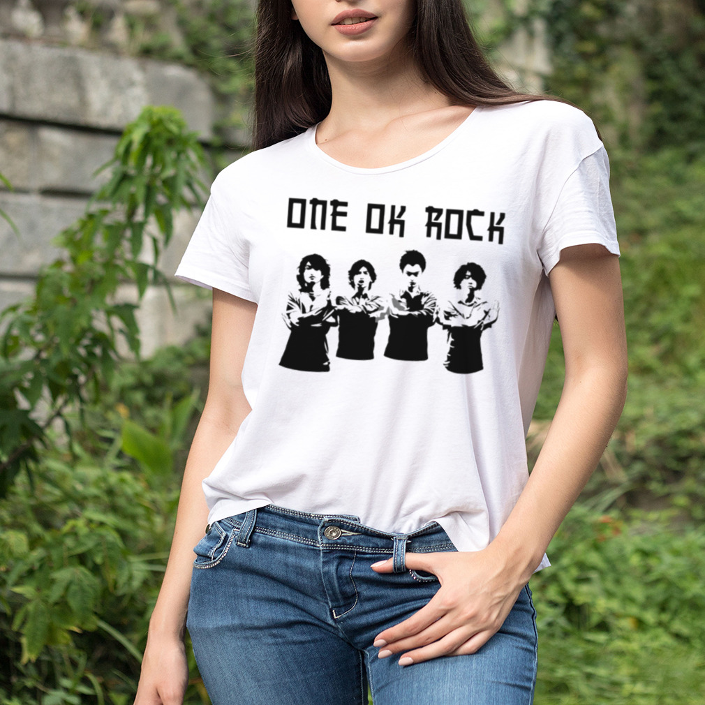 Women's shirt