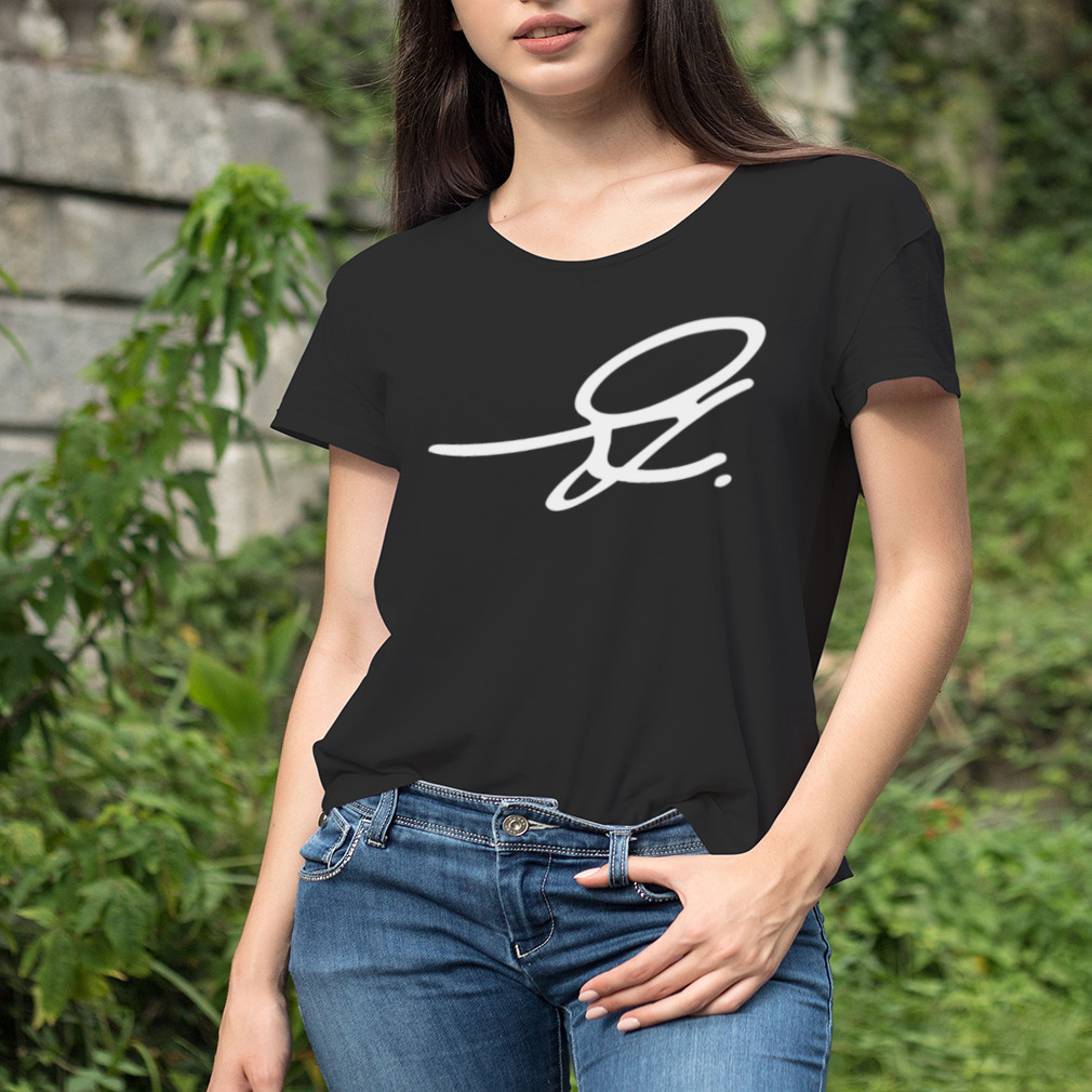 Women's tshirt