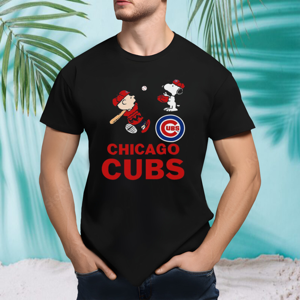Peanuts Charlie Brown And Snoopy Playing Baseball Chicago Cubs shirt
