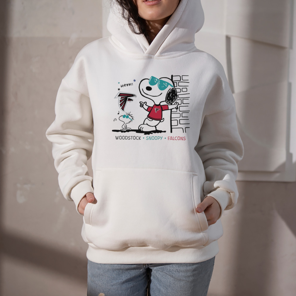 Woodstock Snoopy Falcons shirt, hoodie, sweater, long sleeve and