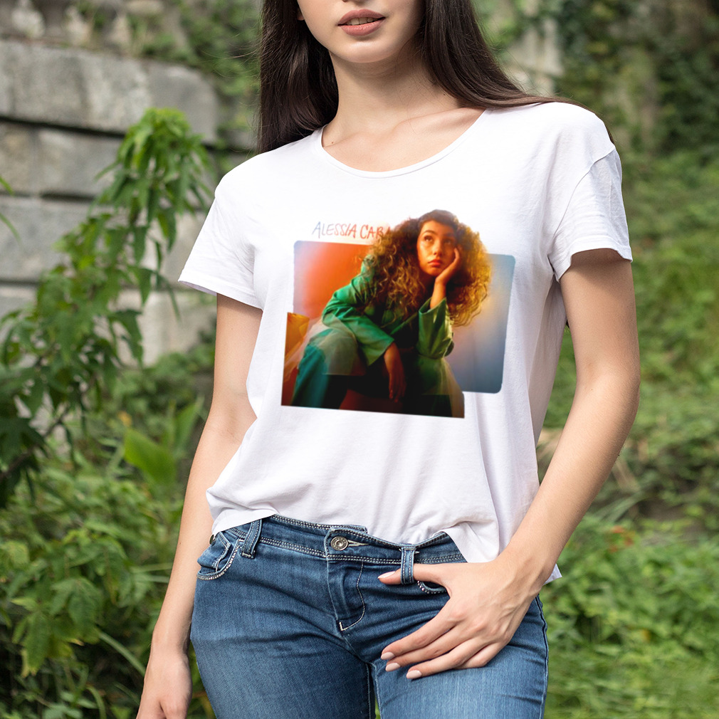 Women's shirt