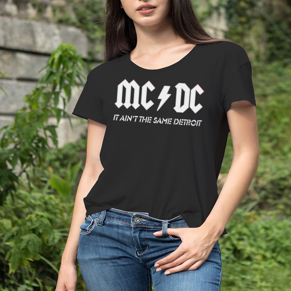 Women's tshirt