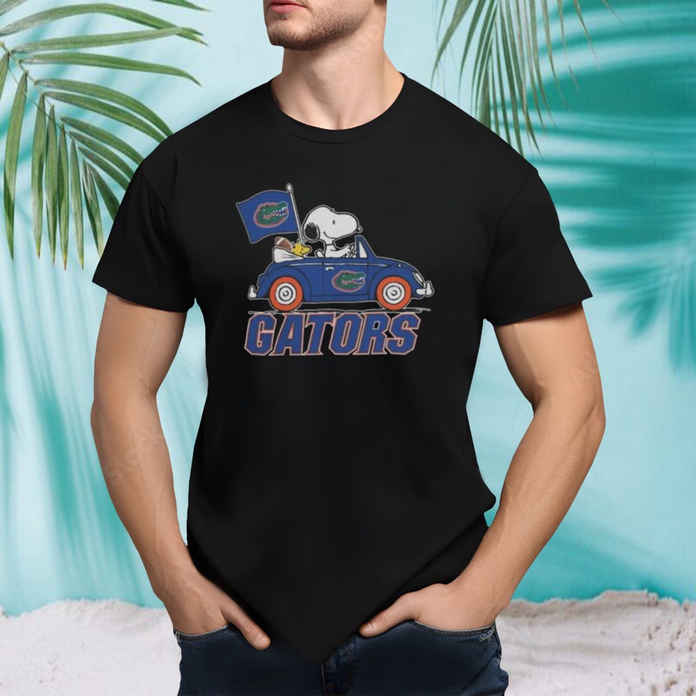 Peanuts Snoopy And Woodstock Florida Gators On Car 2023 T-shirt