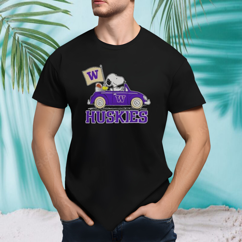 Peanuts Snoopy And Woodstock Washington Huskies On Car 2023 T-shirt