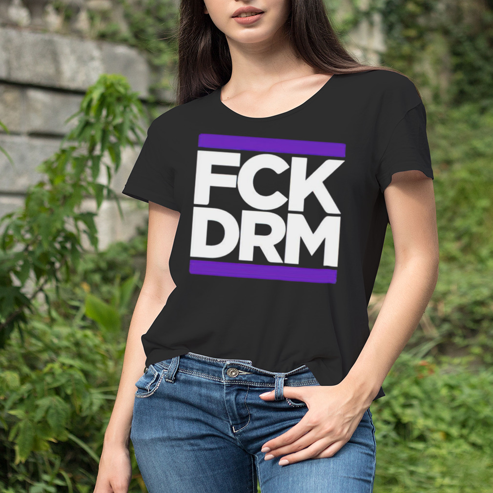 Women's tshirt