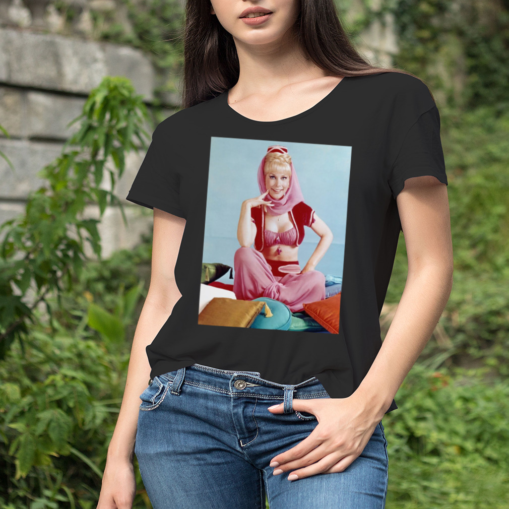 Women's tshirt