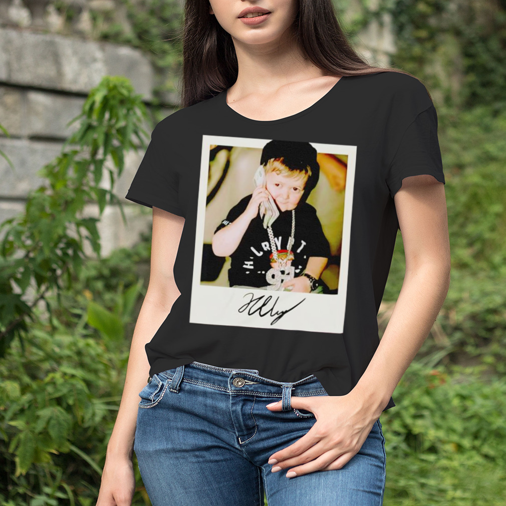 Women's tshirt