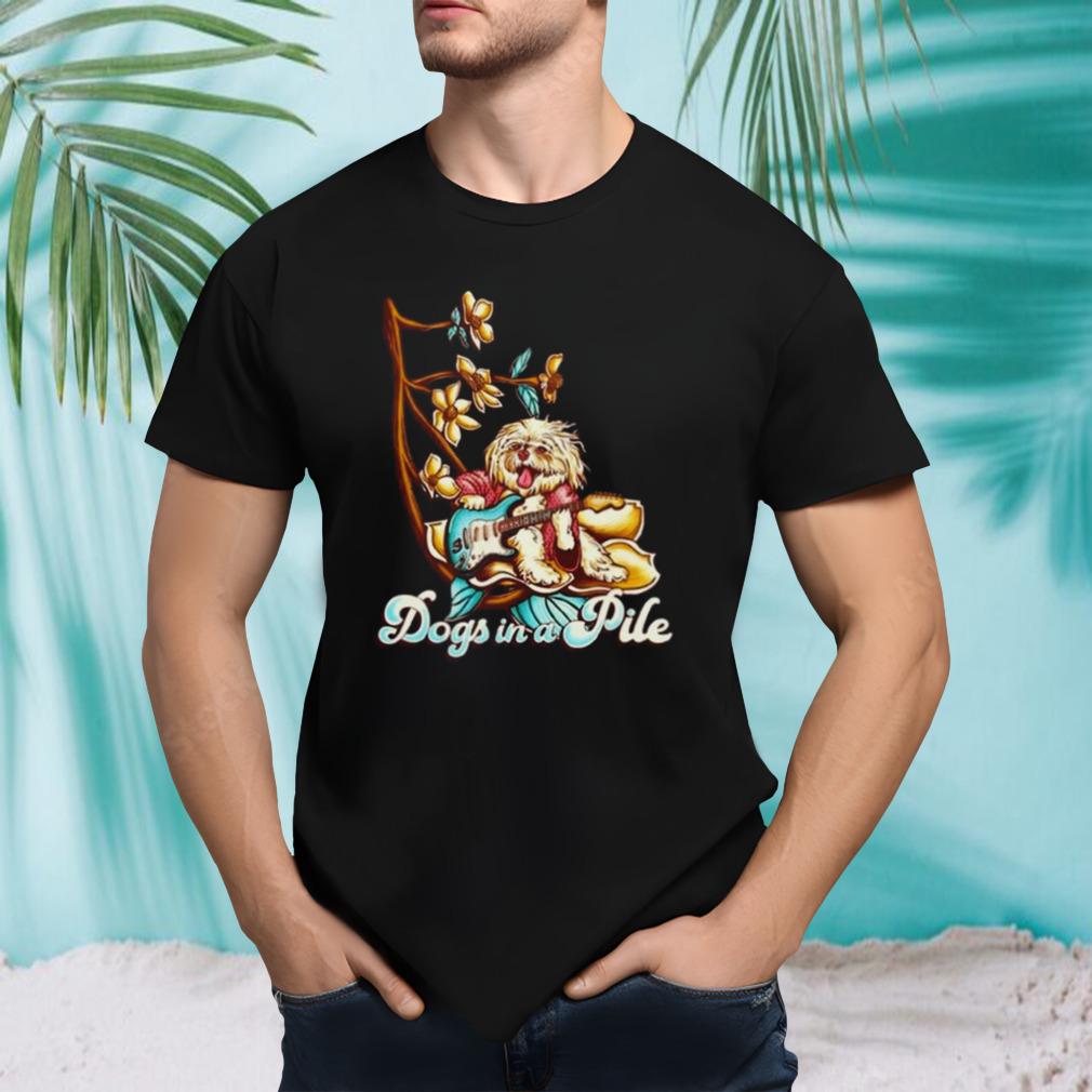 Dog In A Pile Tour 2023 T-shirt