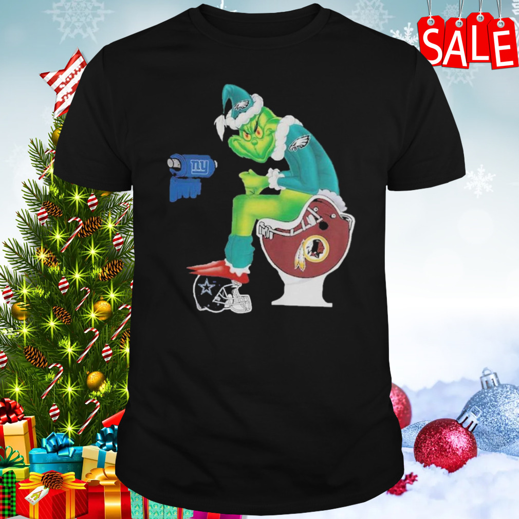 Philadelphia Eagles The Grinch Sitting On Toilet Christmas Funny T-Shirt