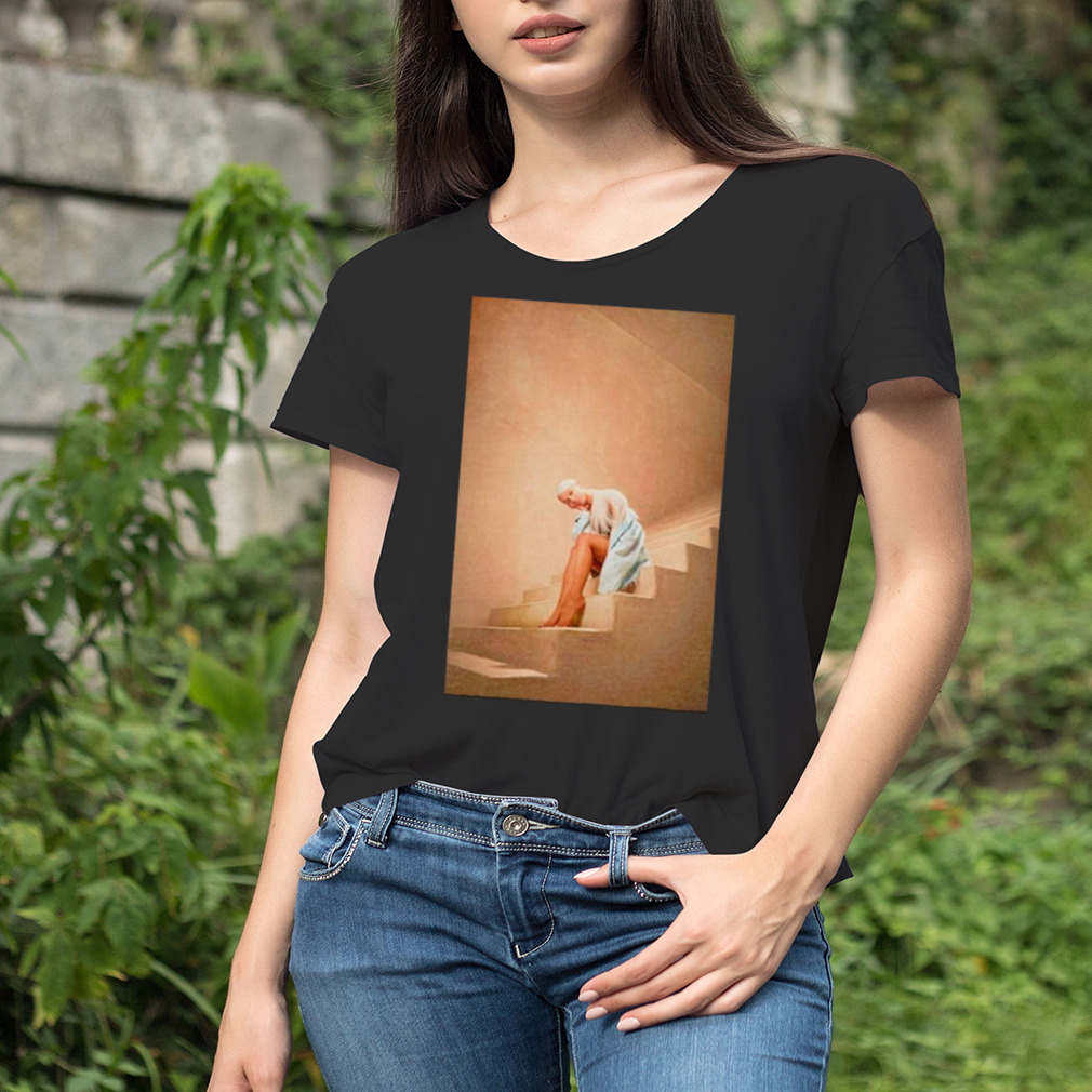 Women's tshirt