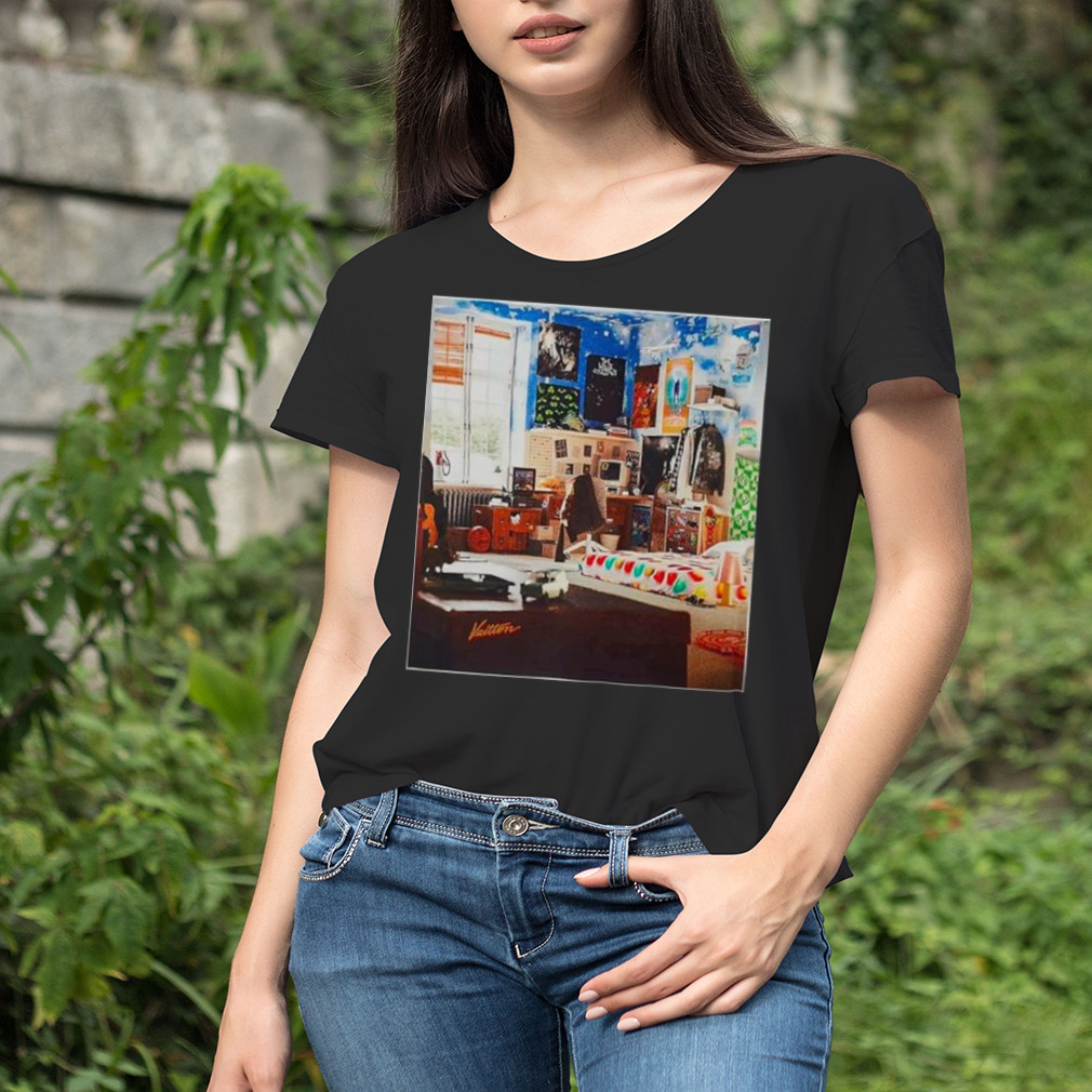 Women's tshirt