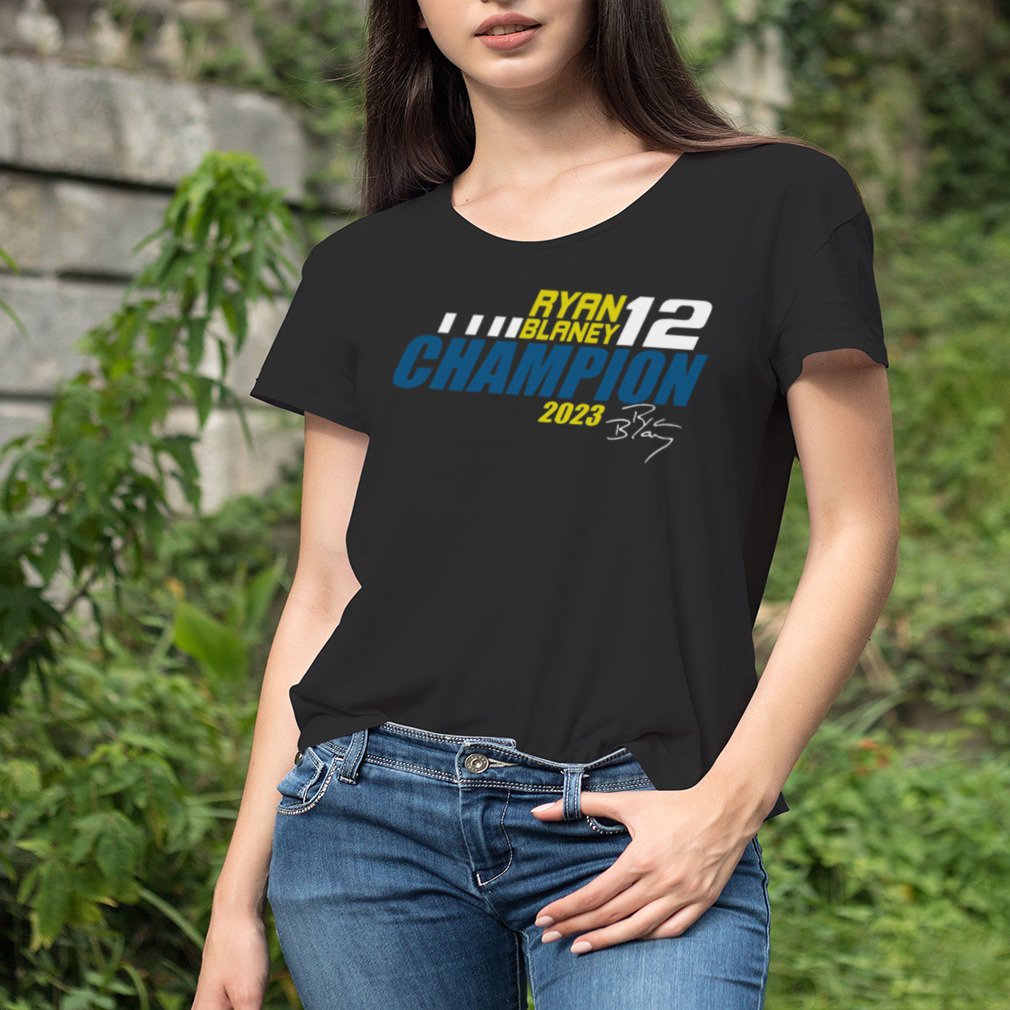 Women's tshirt