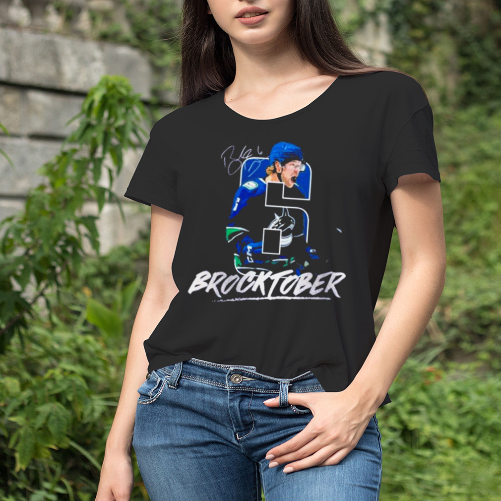 Women's tshirt