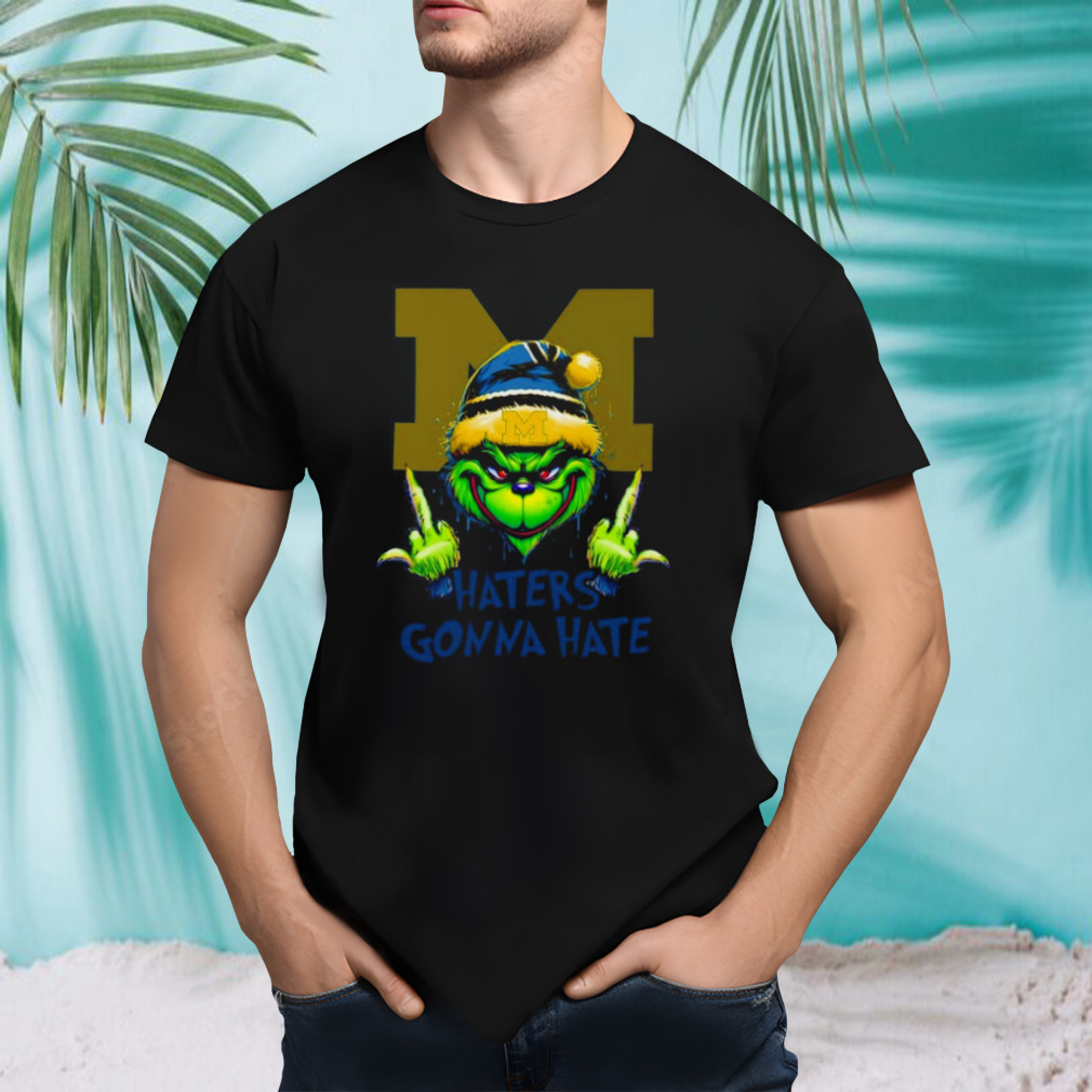 Michigan Wolverines Grinch Santa Middle finger haters gonna hate shirt
