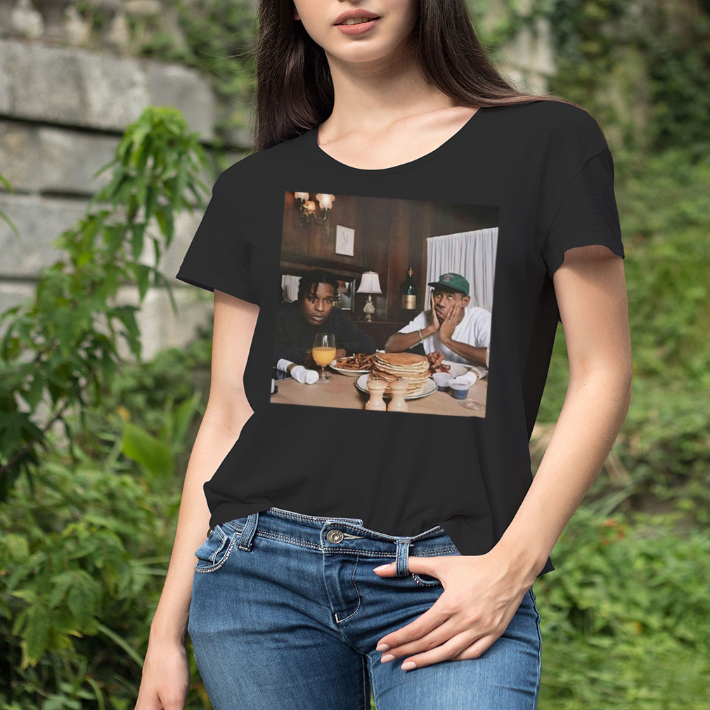 Women's tshirt