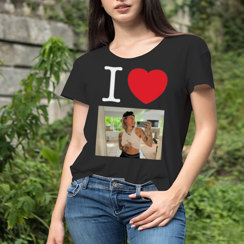 Women's tshirt