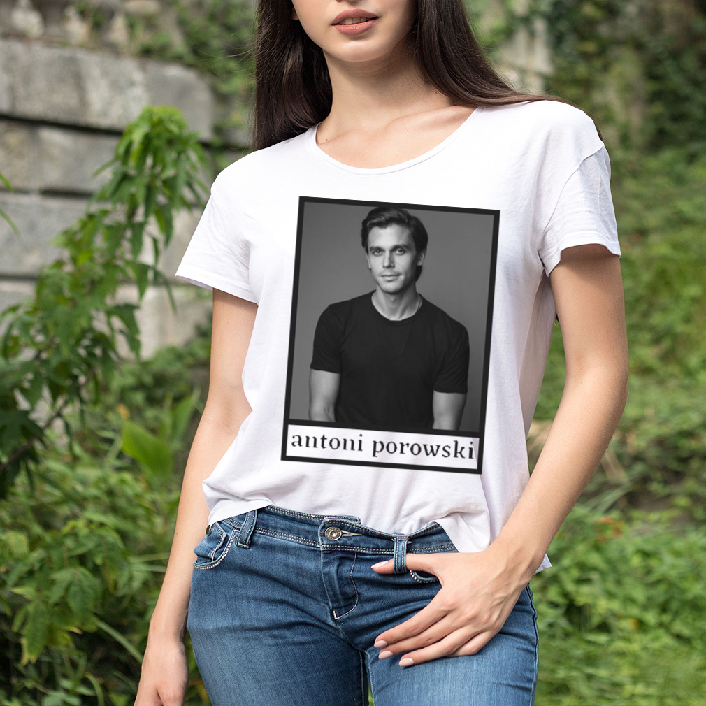 Women's shirt