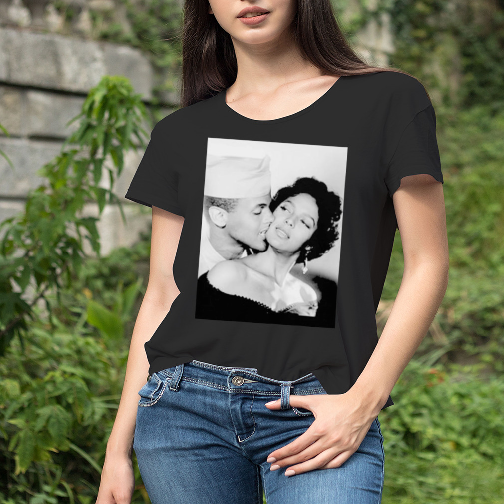 Women's tshirt