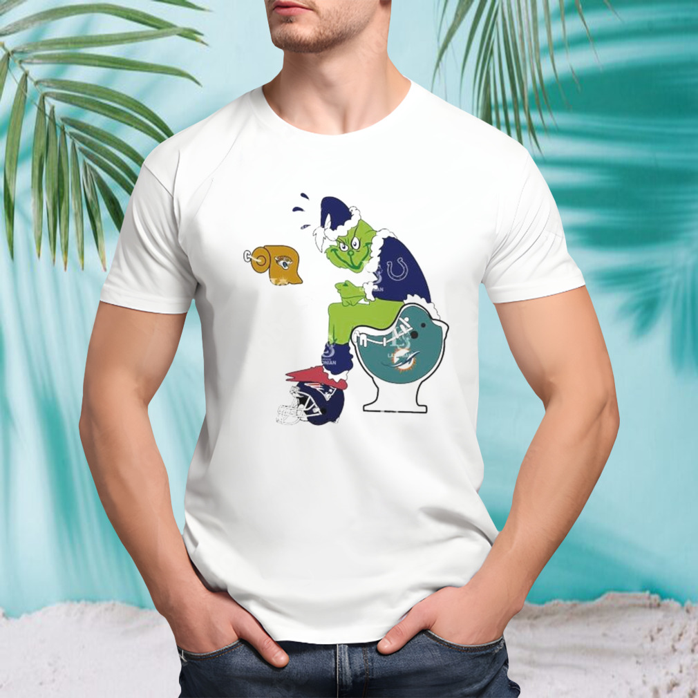 Santa Grinch Indianapolis Colts Shit On Miami Dolphins Toilet And New England Patriots Helmet Christmas shirt