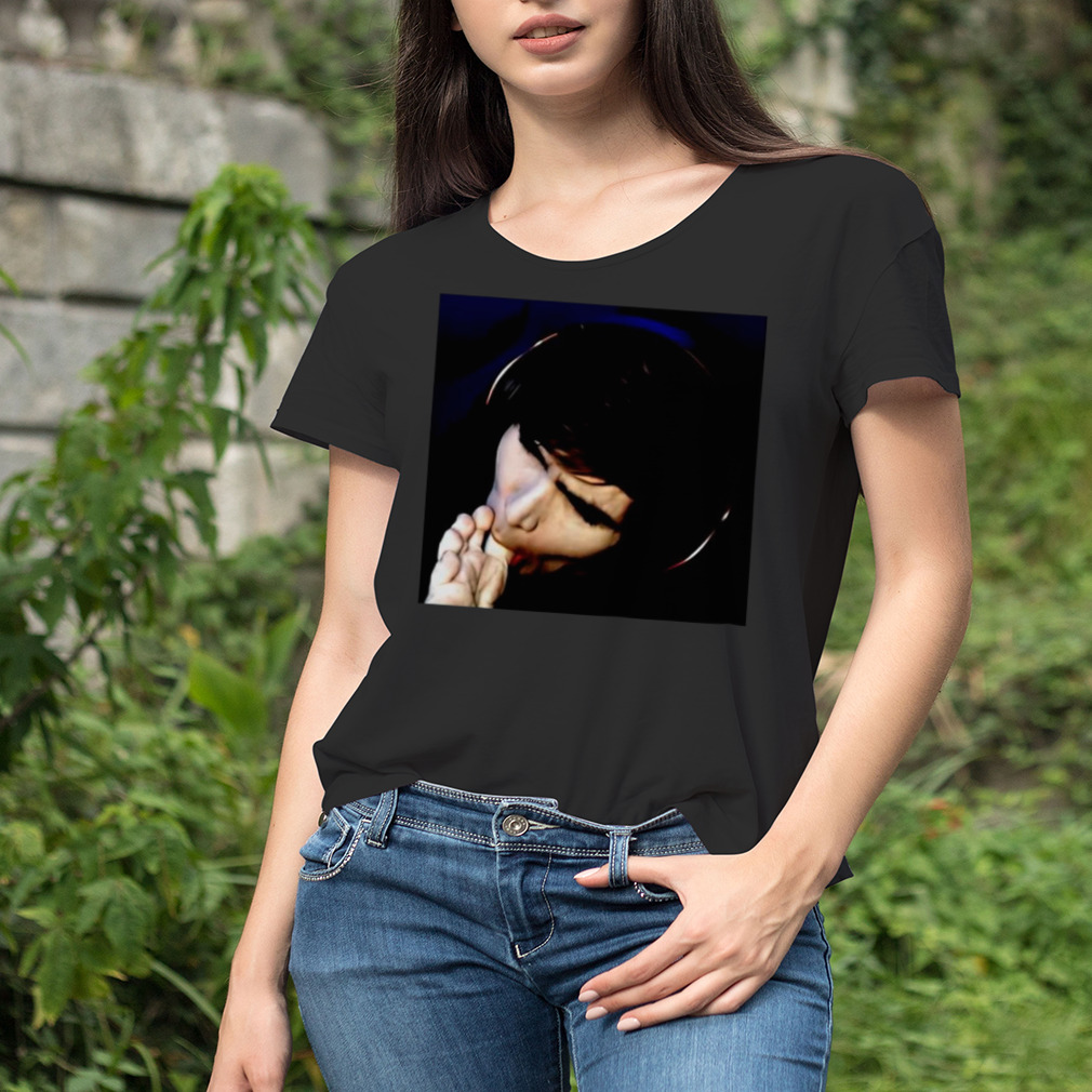 Women's tshirt