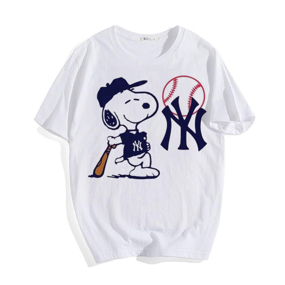 Vintage Snoopy Yankees Baseball T-Shirt