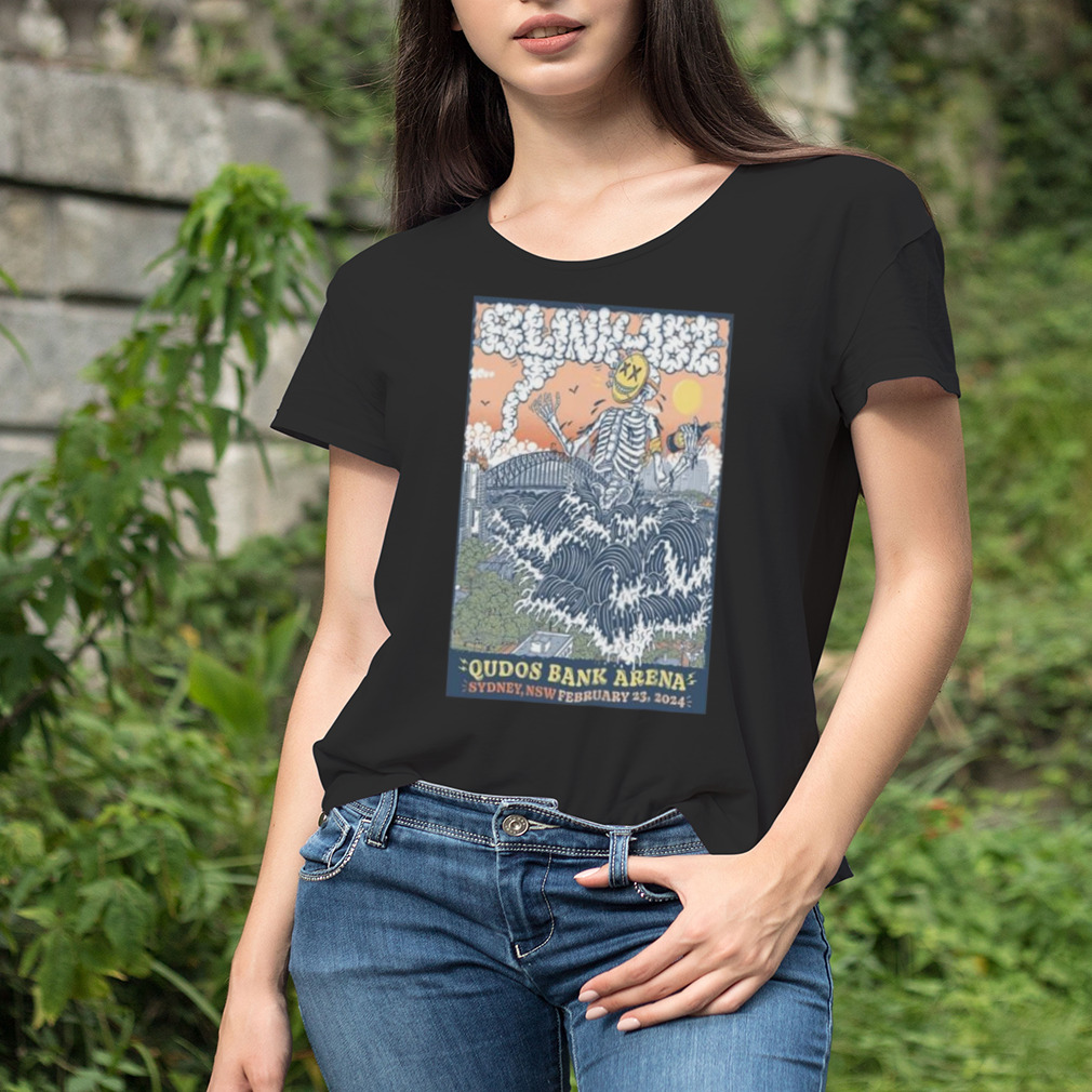 Women's tshirt