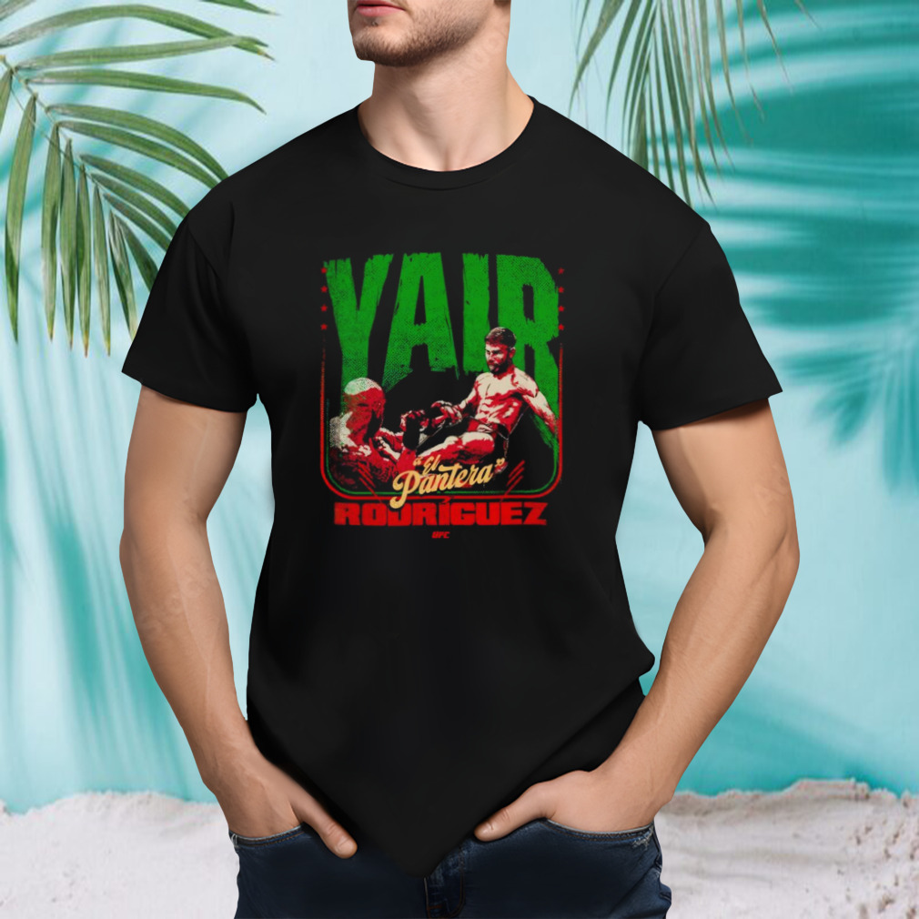 Yair Rodriguez El Pantera front kick WHT UFC fighter shirt