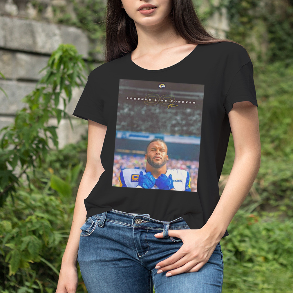 Women's tshirt