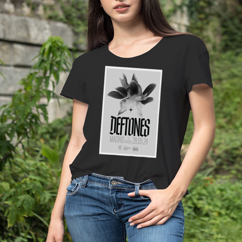 Women's tshirt
