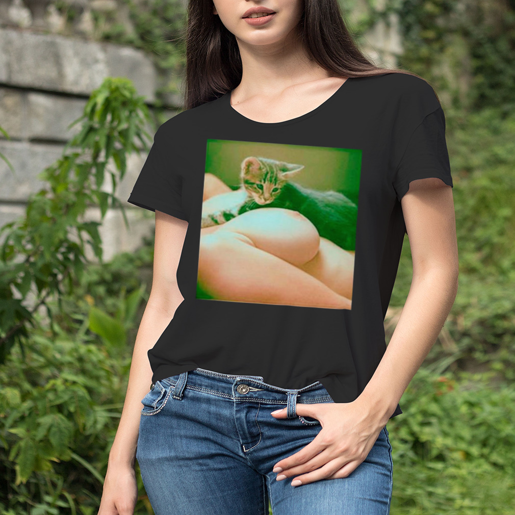 Women's tshirt