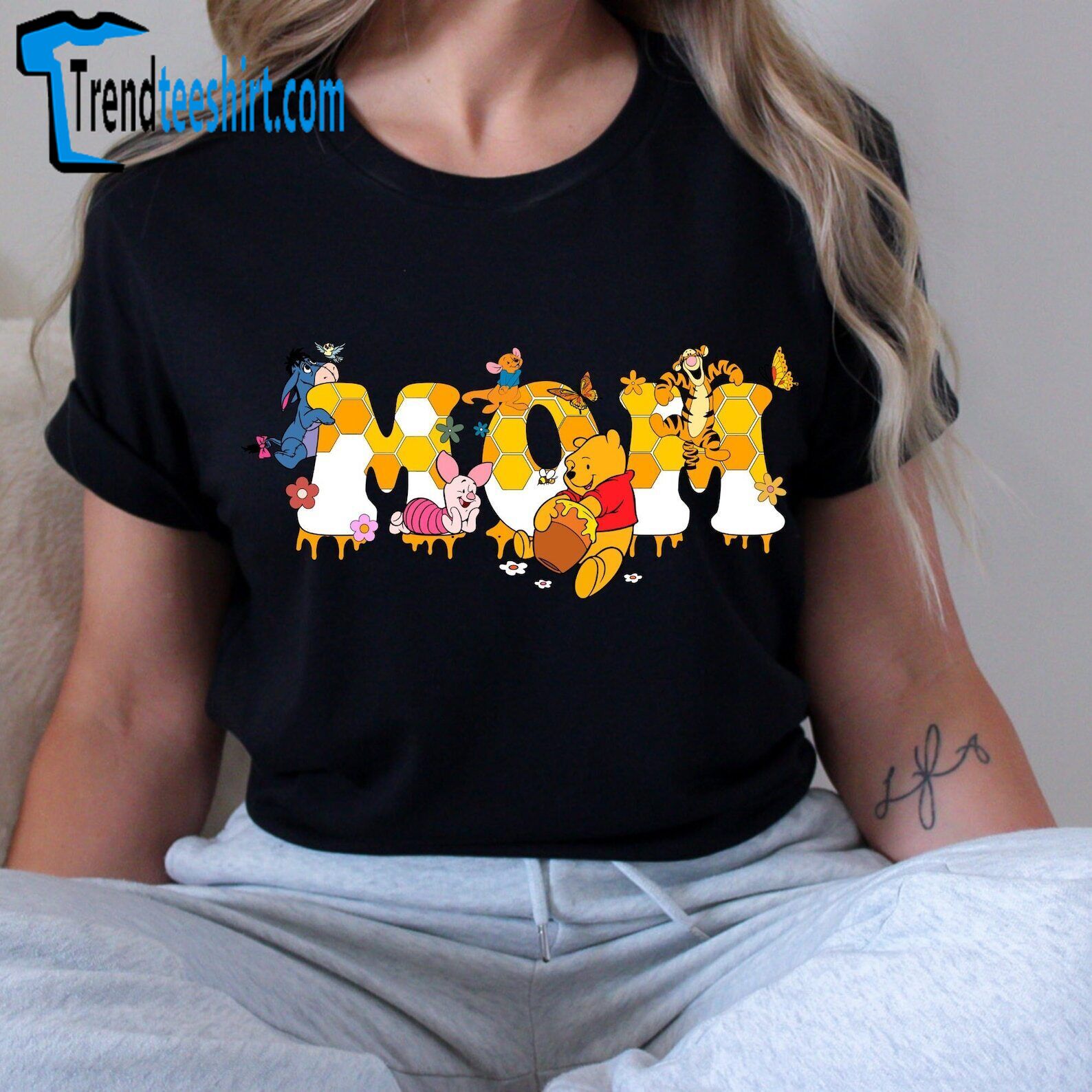 Pooh &amp Friend Mom Winnie The Pooh Happy Mother's Day Tshirt Women