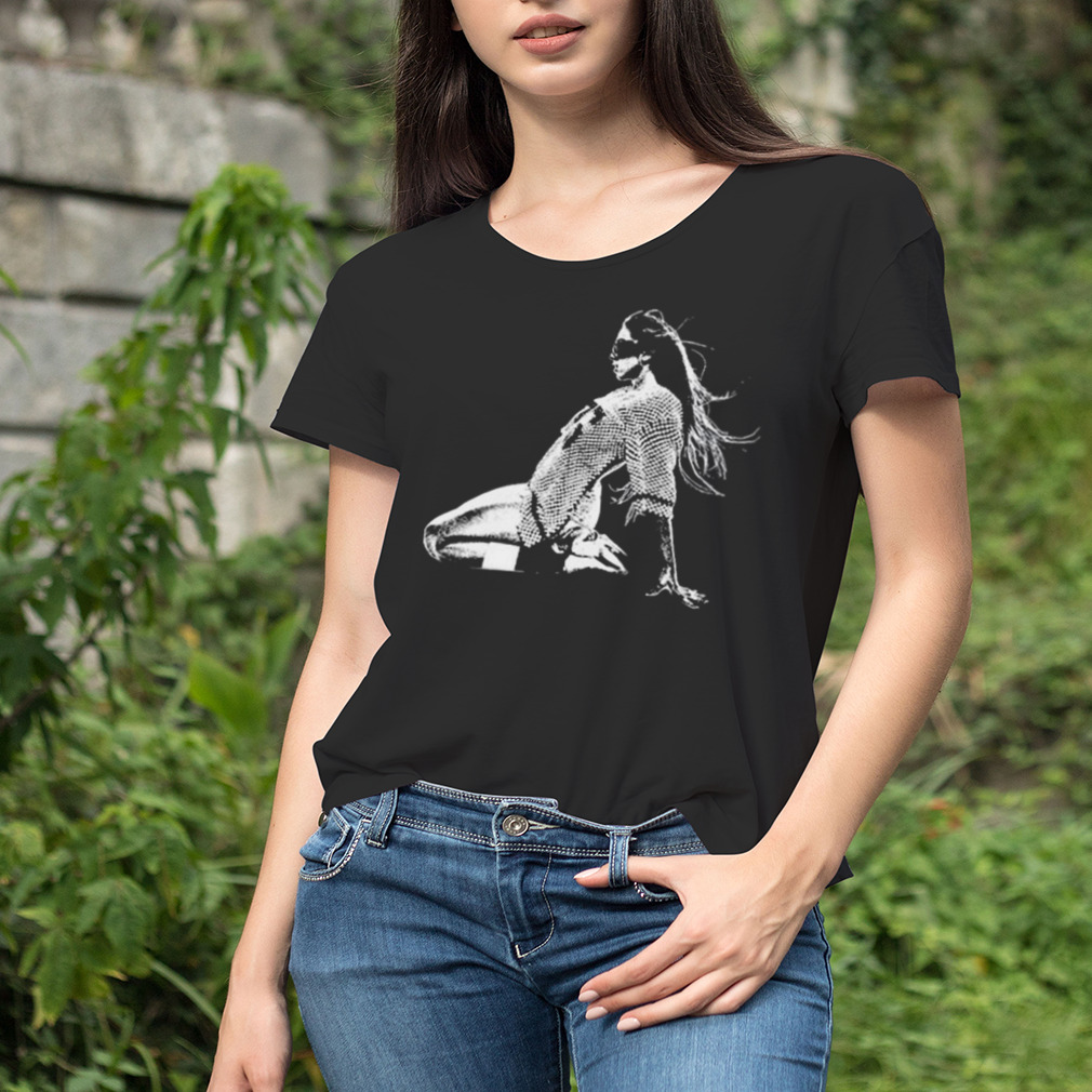 Women's tshirt
