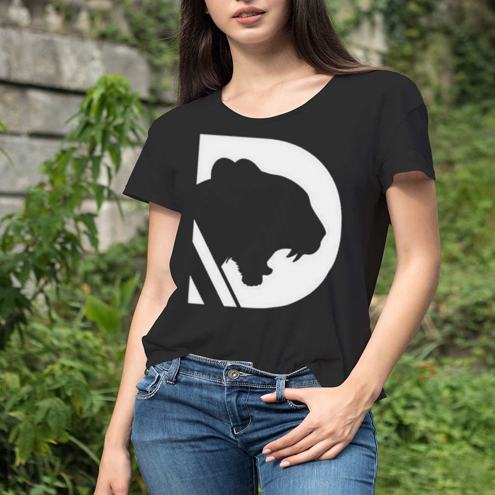 Women's tshirt