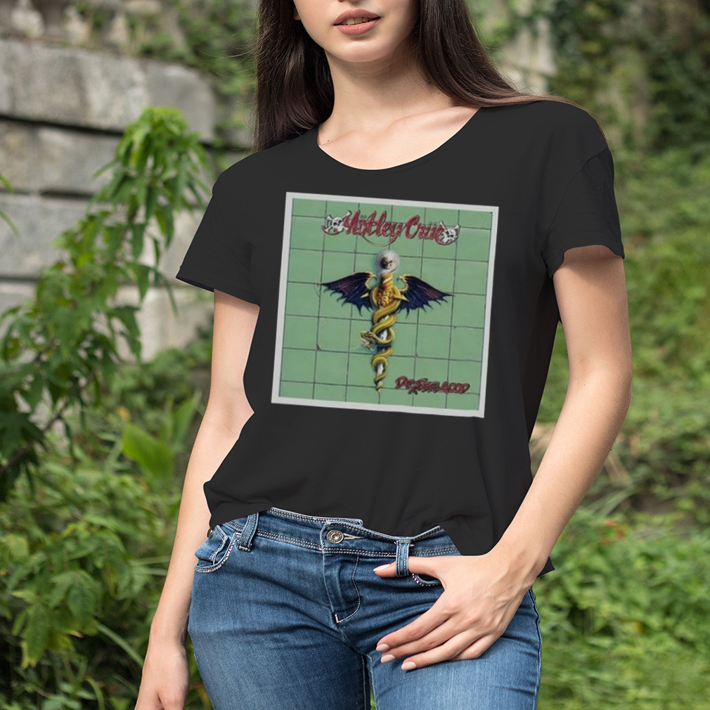 Women's tshirt