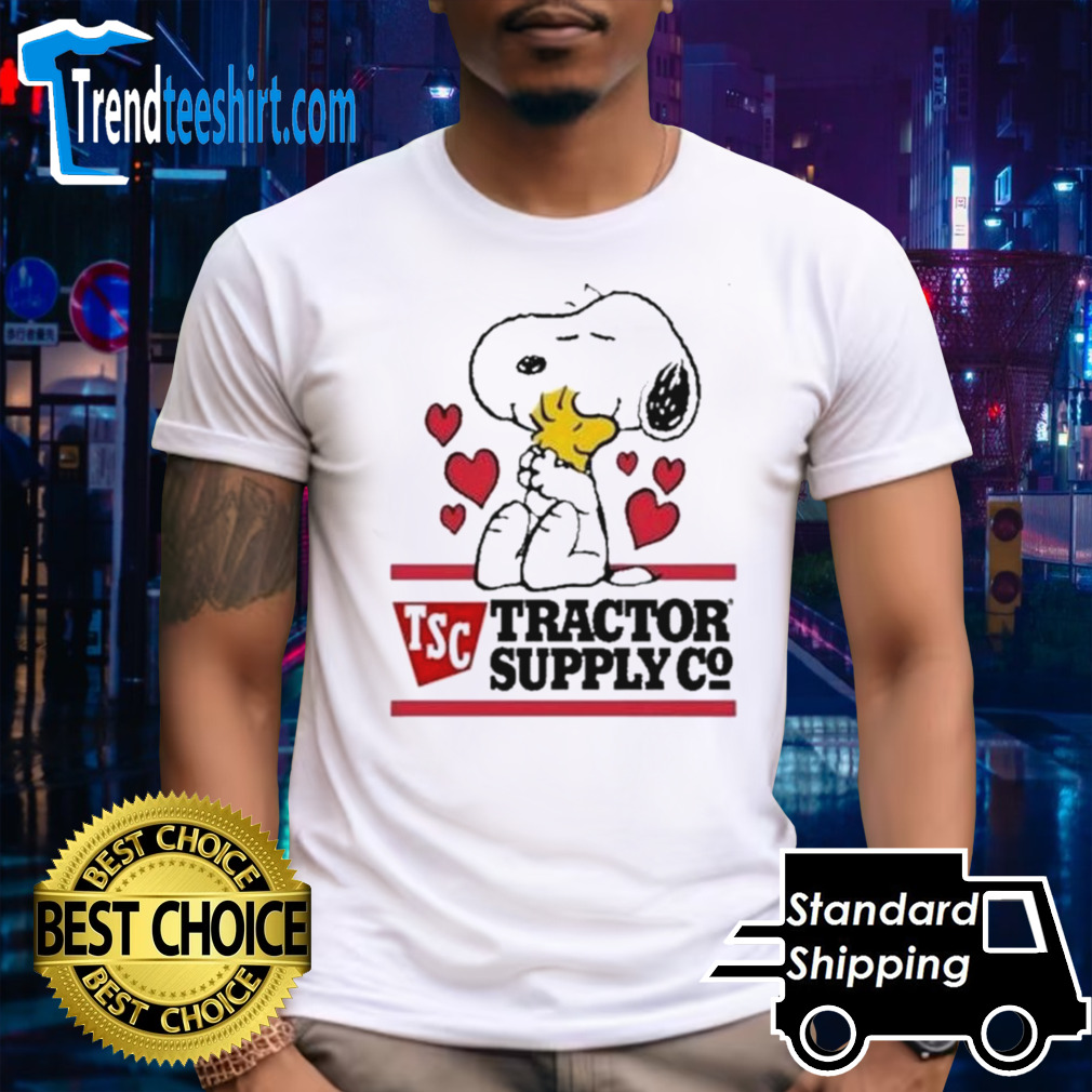Snoopy And Woodstock Loves Tractor Supply Logo T-shirt