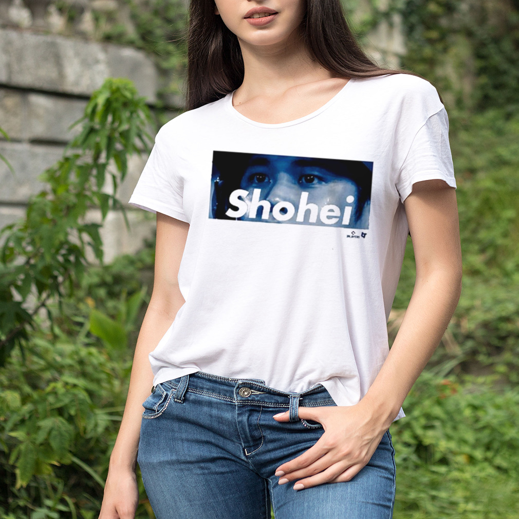 Women's shirt