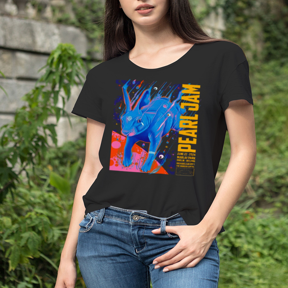 Women's tshirt