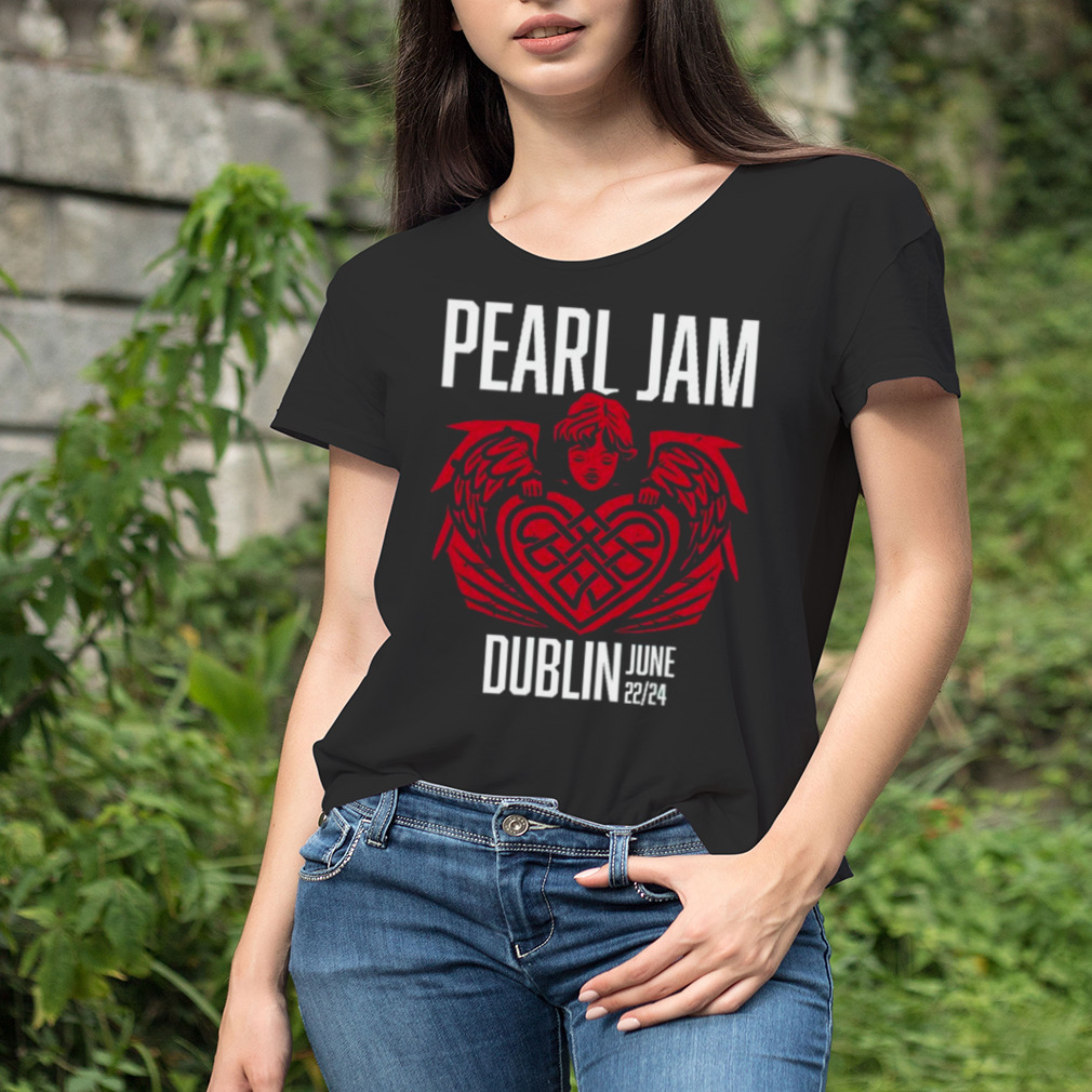 Women's tshirt