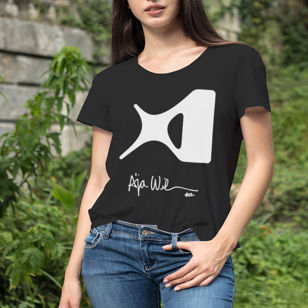 Women's tshirt